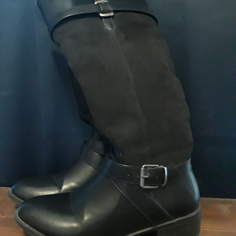 Rampage Boots 5 1/2